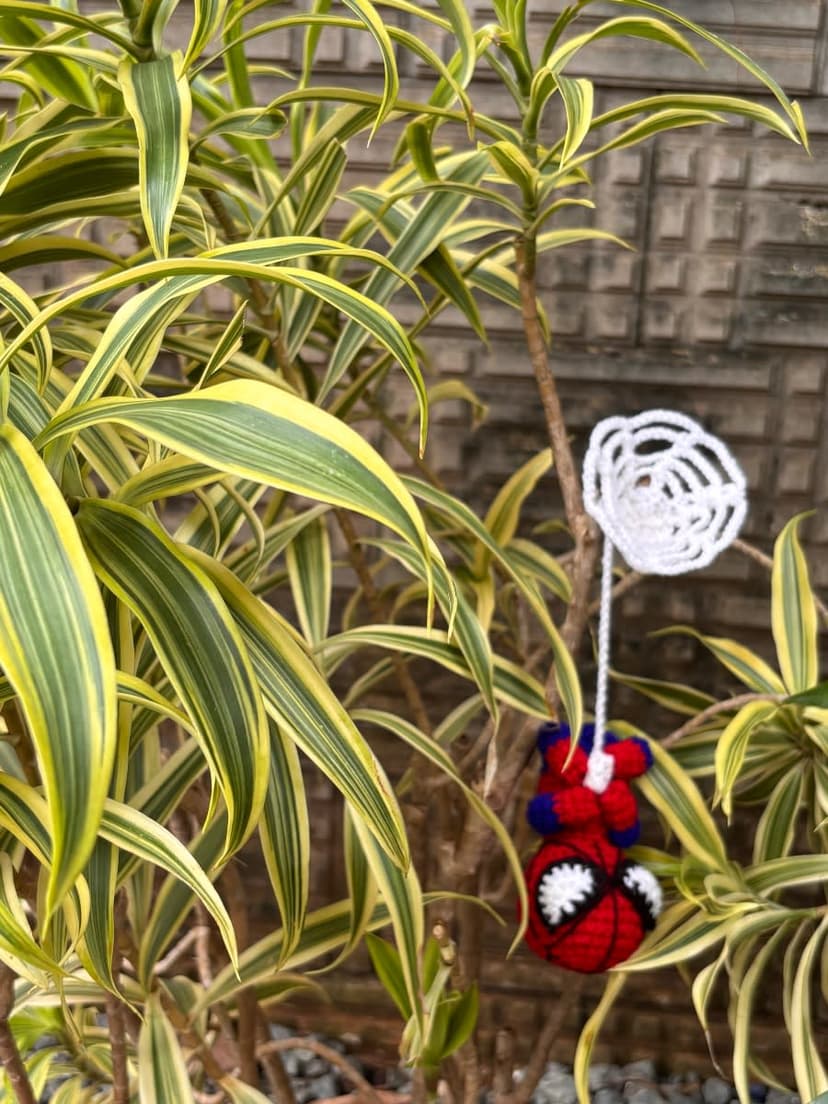 Handmade Crochet Spider-Man Keychain – Cute Keyring — handmade crochet keychain, photo 2