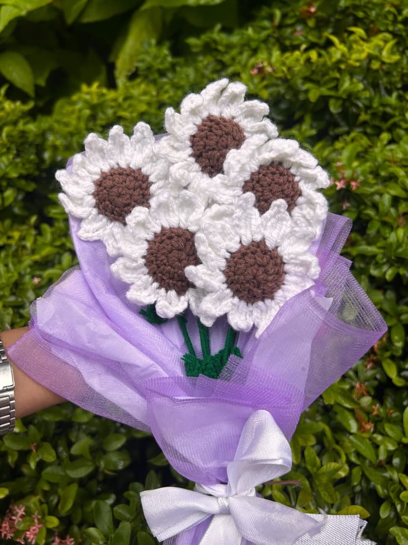 Handmade Crochet Daisy – Forever Flower — handmade crochet flower by Nidsscrochet, Mumbai
